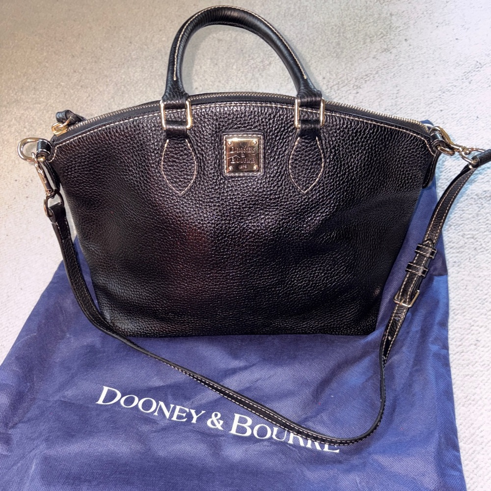 Dooney & Bourke Black Textured Satchel